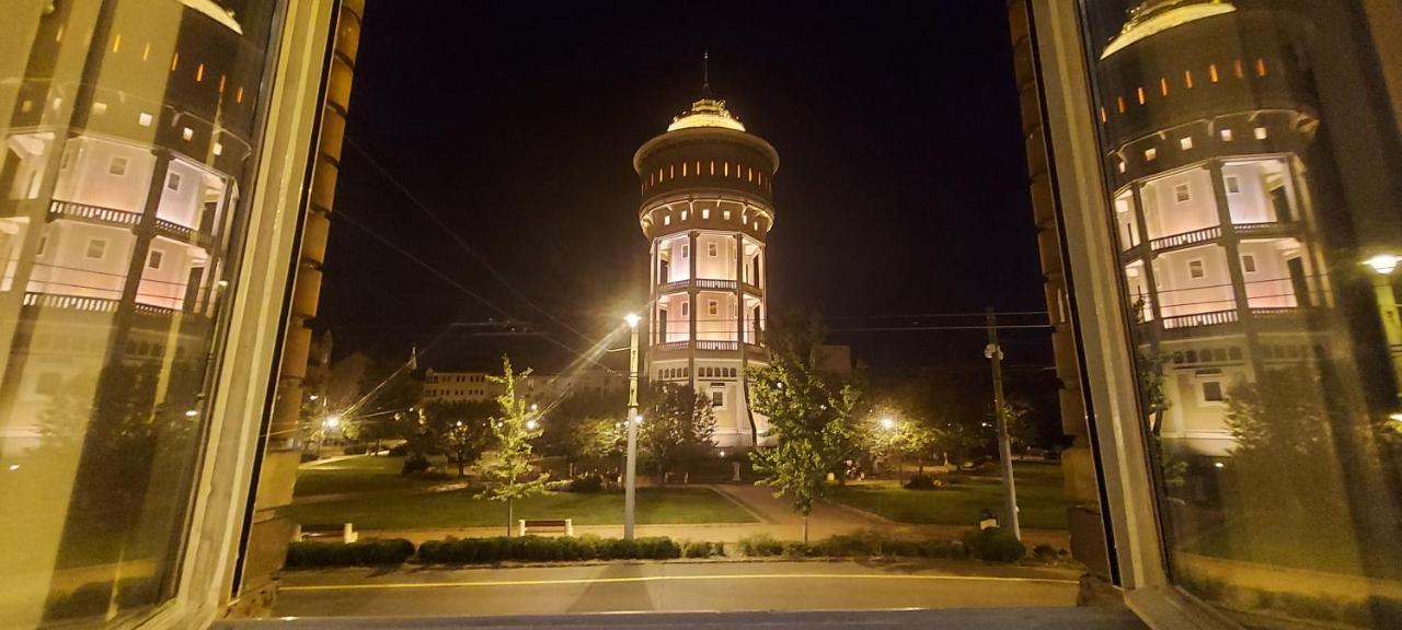 Tower Szeged Belvarosi Exkluziv Panoramas Apartman - Free Parking Dış mekan fotoğraf